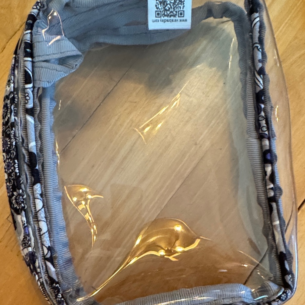 Vera Bradley Medley Clear Floral Trim Fanny Pack EUC - Picture 4 of 5